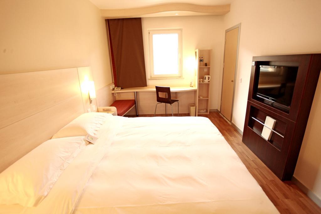 Hotel Ibis Anyang Jiefang Ave Exterior foto