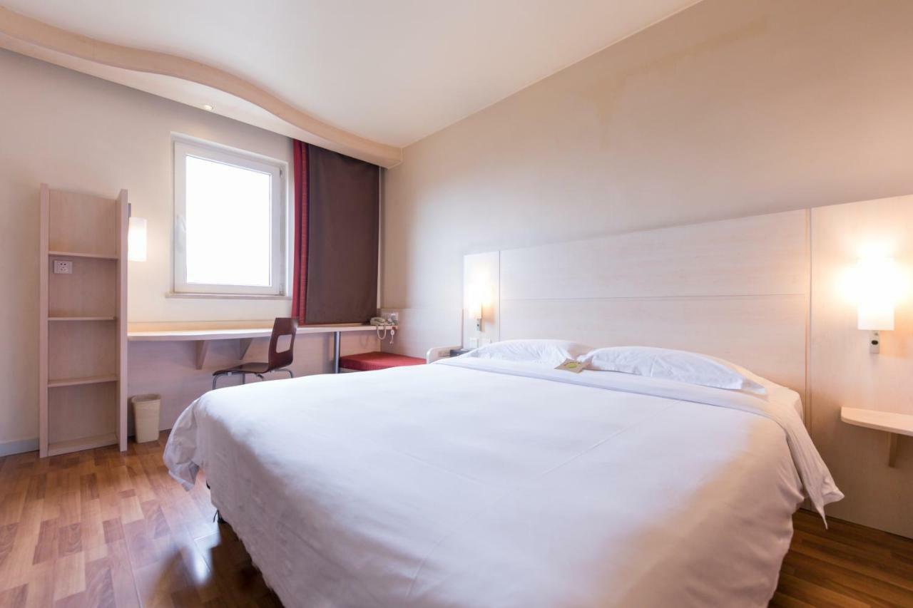 Hotel Ibis Anyang Jiefang Ave Exterior foto